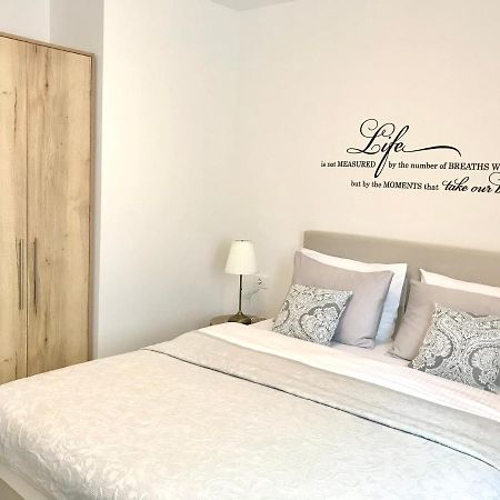 Cocoville Beach House- Makarska Apartment Exterior photo