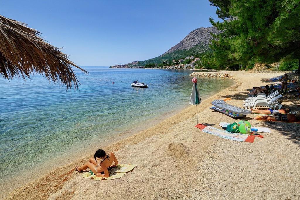 Cocoville Beach House- Makarska Apartment Exterior photo