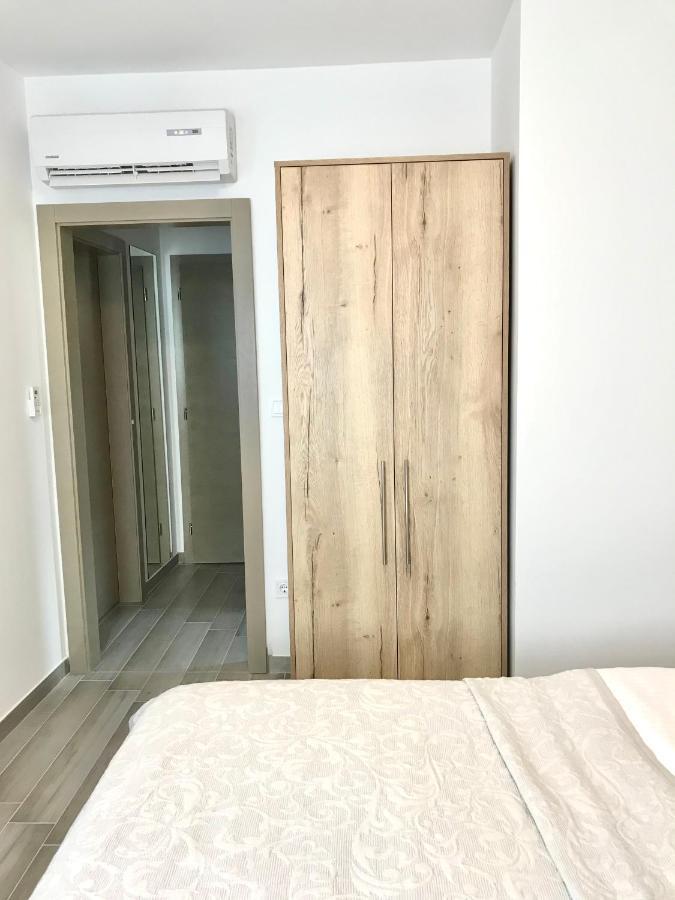 Cocoville Beach House- Makarska Apartment Exterior photo
